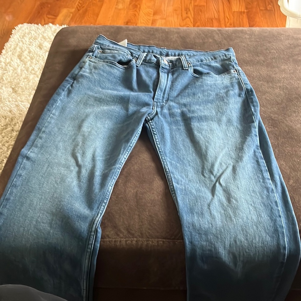 Levi jeans